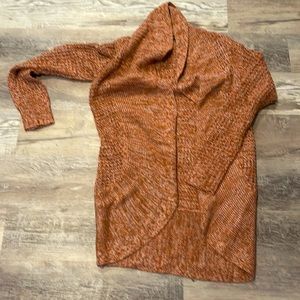 Red and white marble weave cardigan. Size Medium.